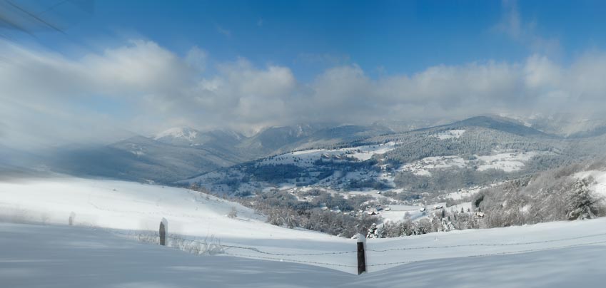 En hiver aussi, l'Alsace continue de vous offrir le meilleur (ski, luge, randonnée en raquette, marchés de Noël...)
